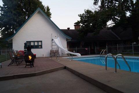 B&B Aux Deux Pignons Donnacona Екстериор снимка